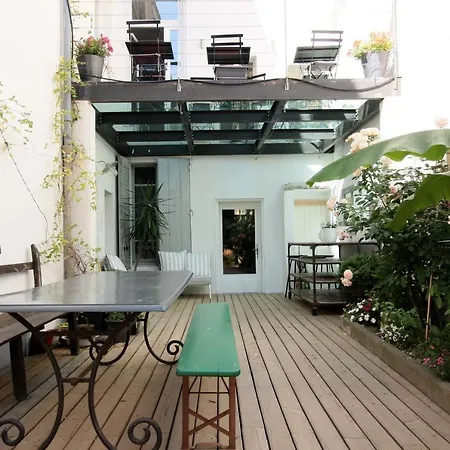 La Maison D'arles Frühstückspension